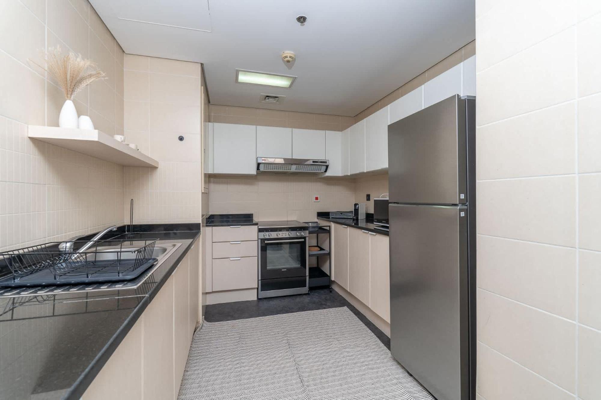 Stunning 1-bedroom Perfect For 4 In Lakeside Apartamento Dubai