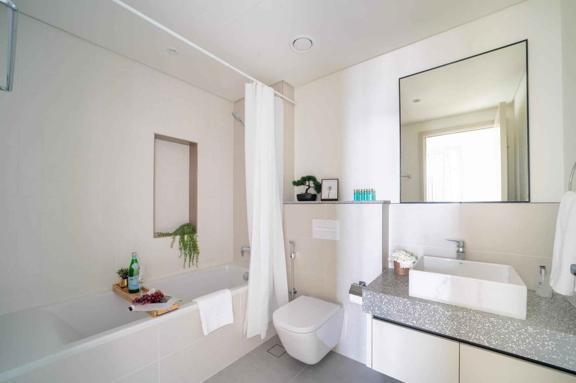 Apartment Frank Porter - Marina Vista Tower 2 *