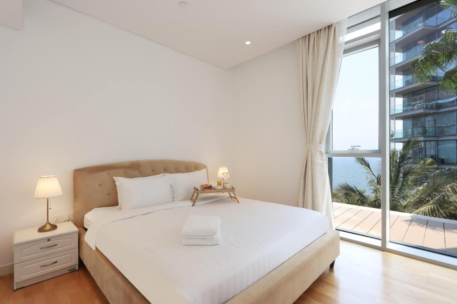 Livbnb - Luxury 3 Bedroom With Sea View * Dubai