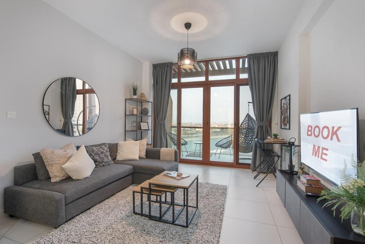 Cozy Studio With Stunning Ocean Views In Palm Jumeirah * Dubai