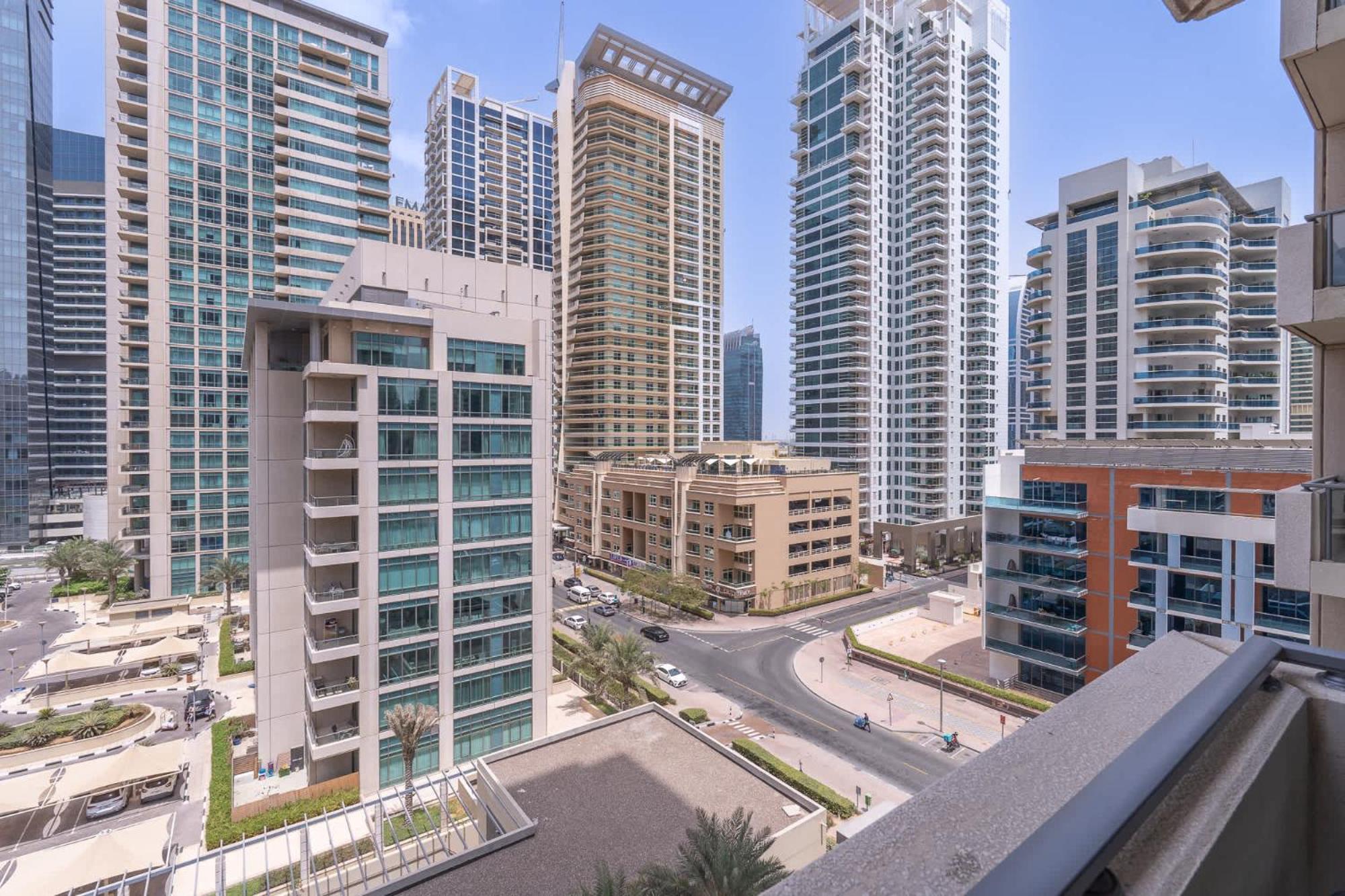 Classy 1bedroom In Marina Dubai
