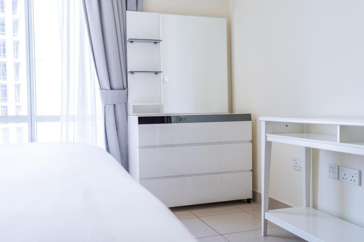 Delightful 1-bedroom Retreat At Burj Views In Downtown * Dubai