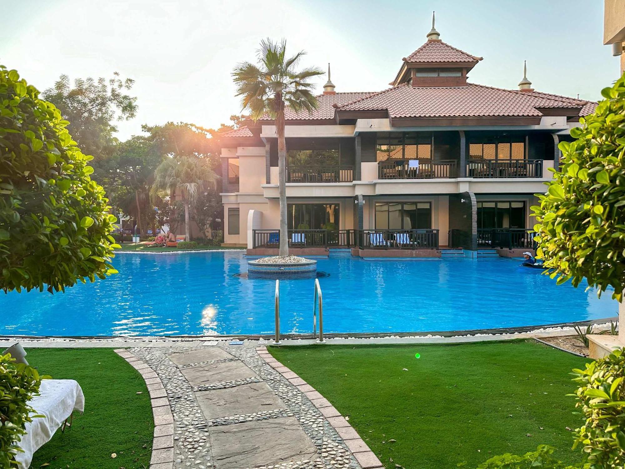 Apartment Upgraded 2br - Beachfront - 5 Star