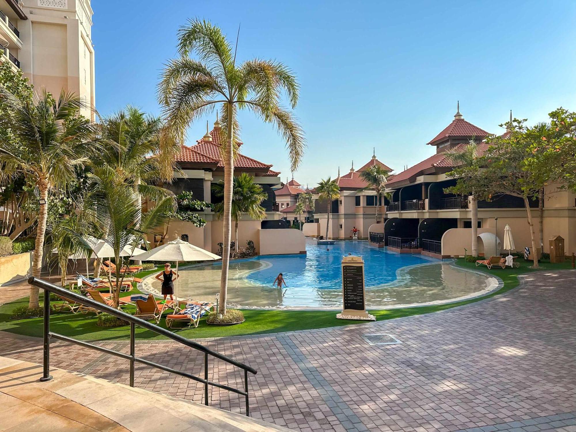 Upgraded 2br - Beachfront - 5 Star Apartment Dubai