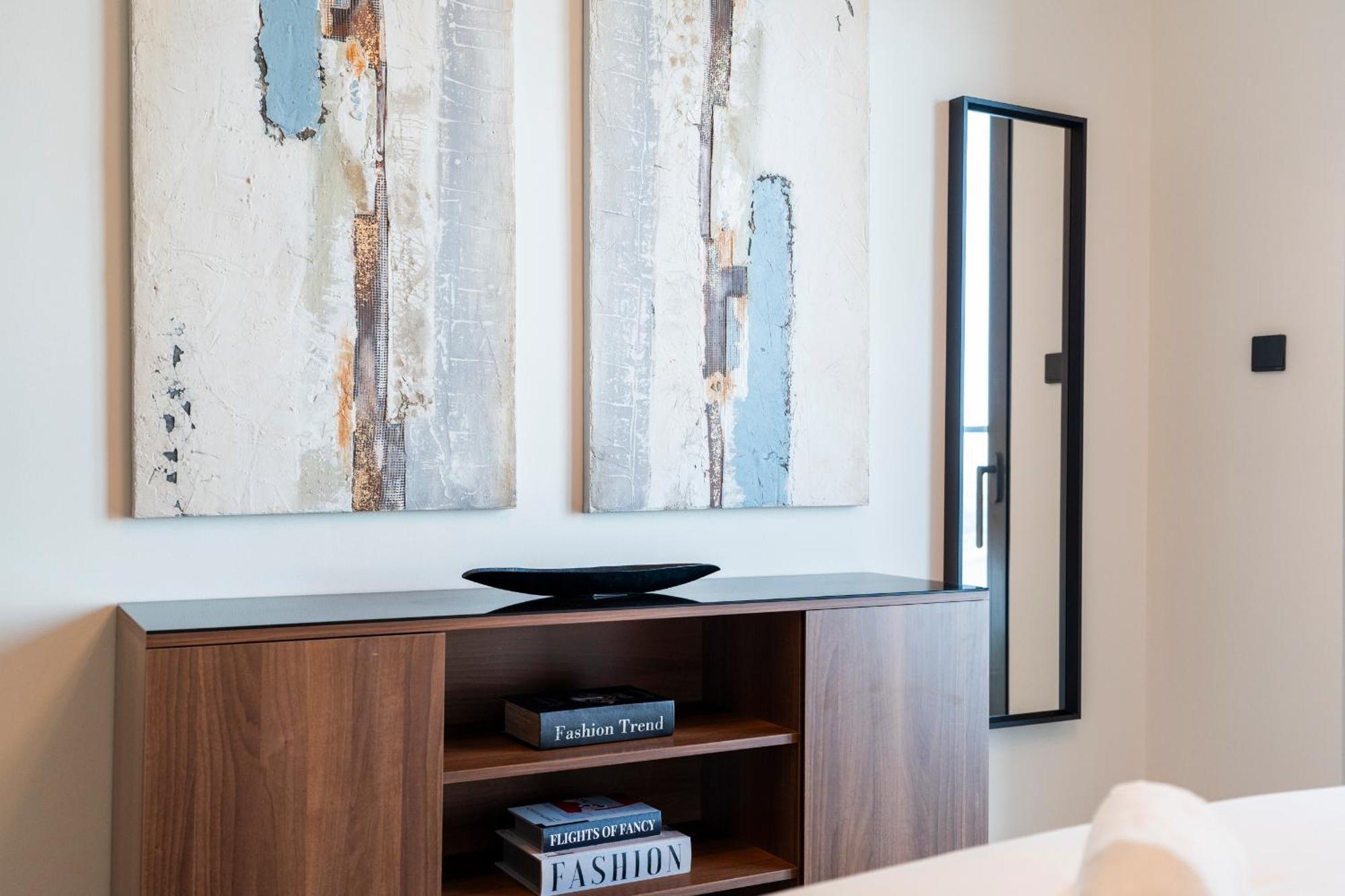 Apartment Coastal Chic 1 Bedroom W Private Dubai