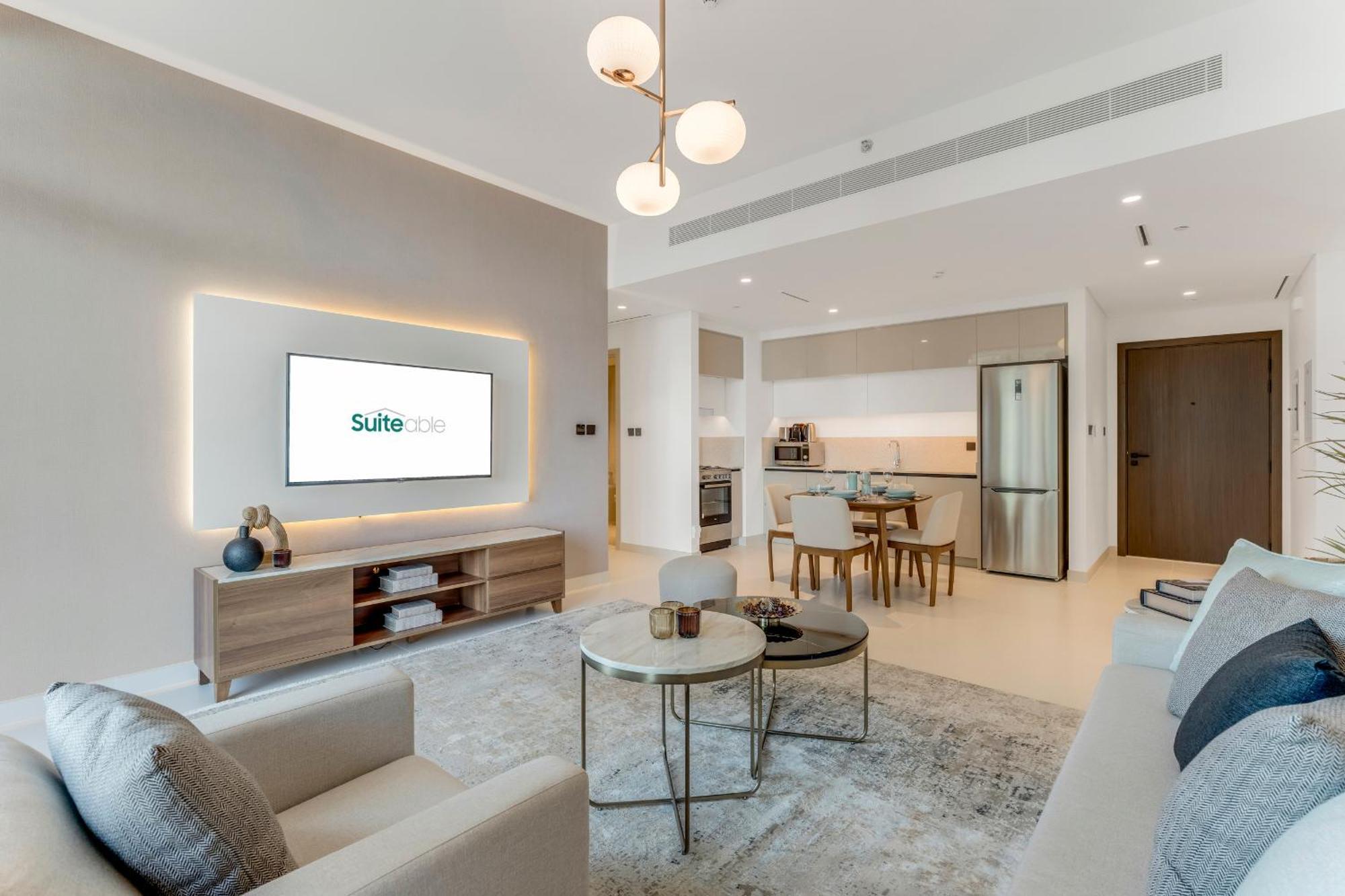 Apartment Coastal Chic 1 Bedroom W Private Dubai