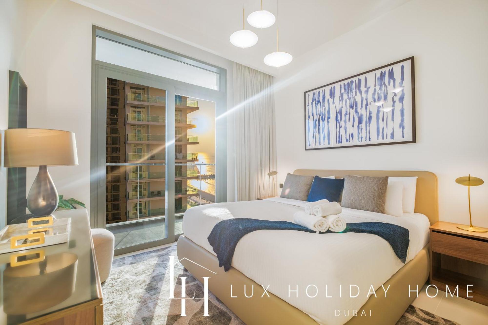 Lux The Marina Vista Beachfront 4 * Dubai