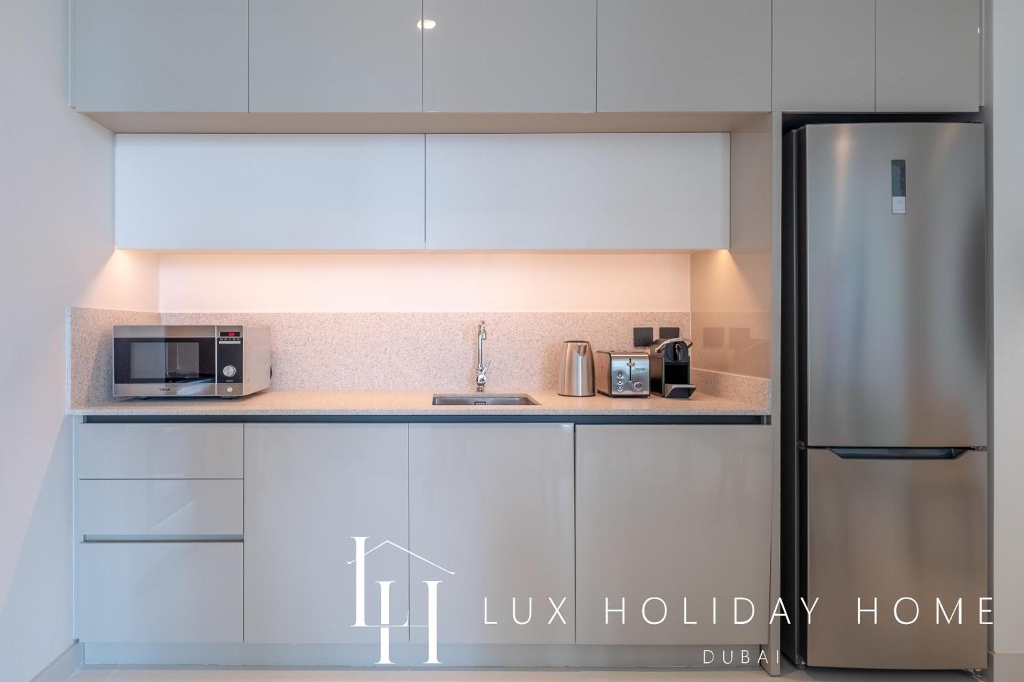 Apartment Lux The Marina Vista Beachfront 4