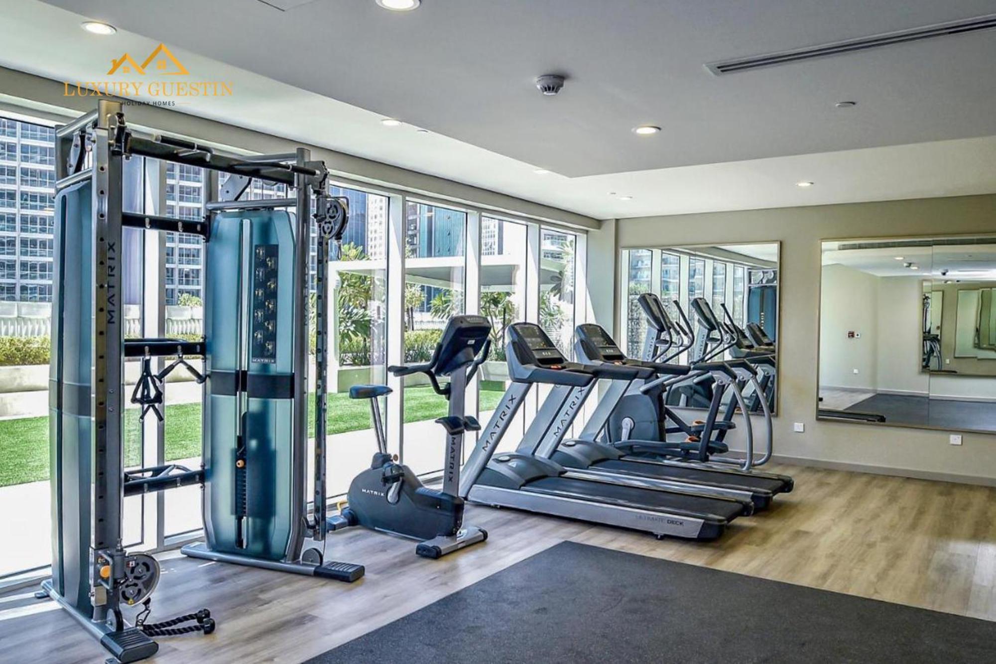 Luxury 1br Apt, Canal View, Near Mall *