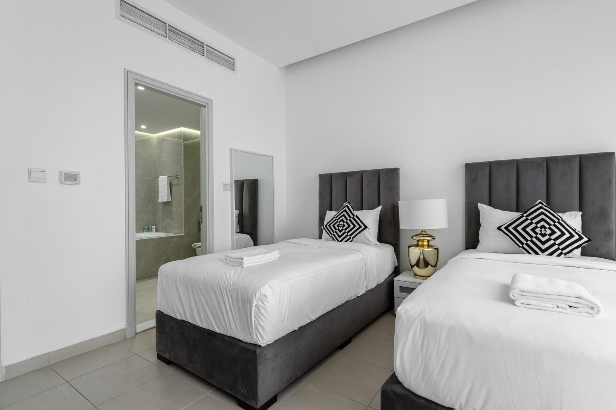 Apartment Alh Vacay - South Ridge 4 - 2 Bedrooms *