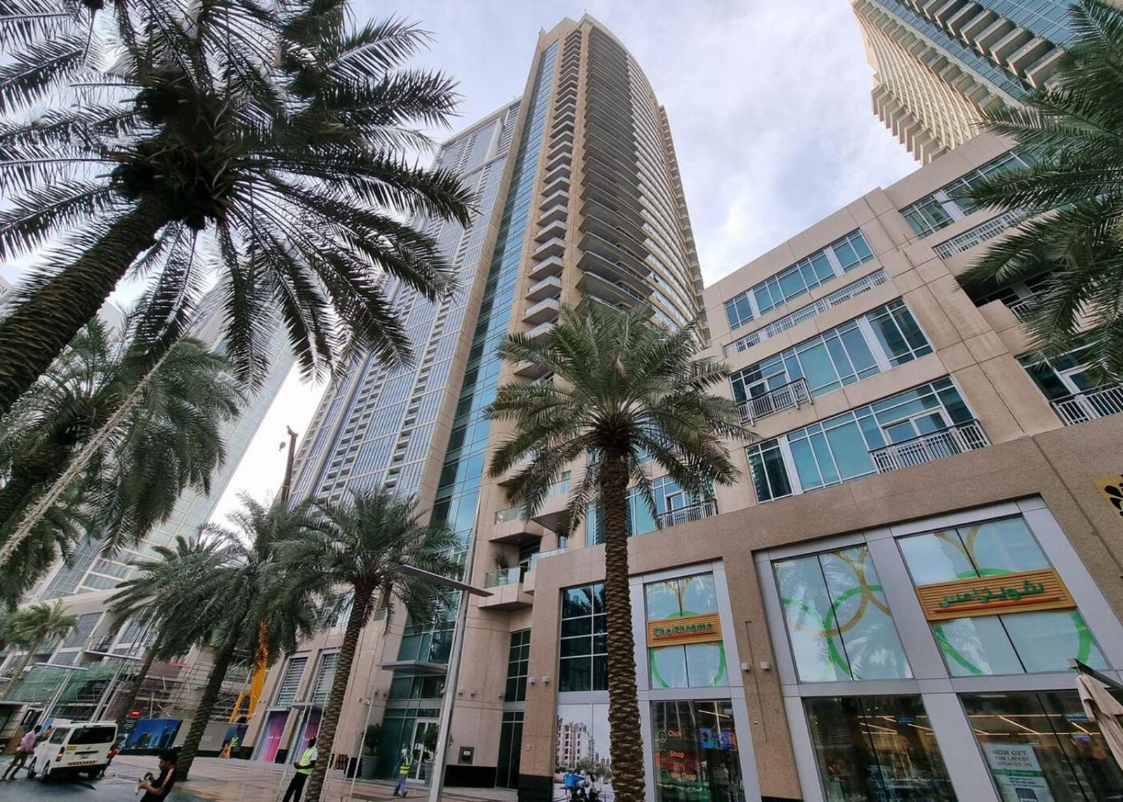 Dream Inn Apartments - Loft Towers Apartment *