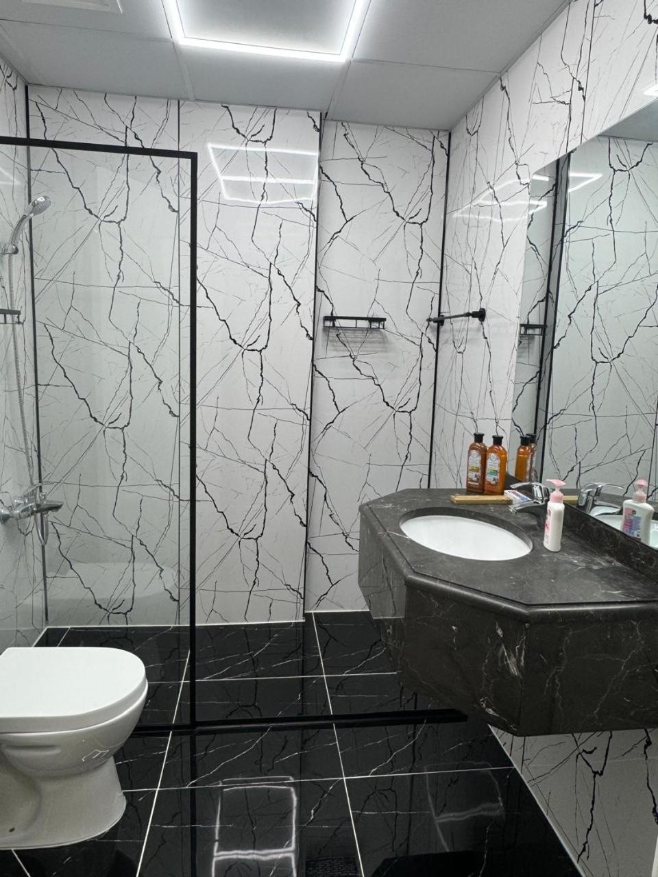 In Brand New Luxury Sport 15 Apartment *