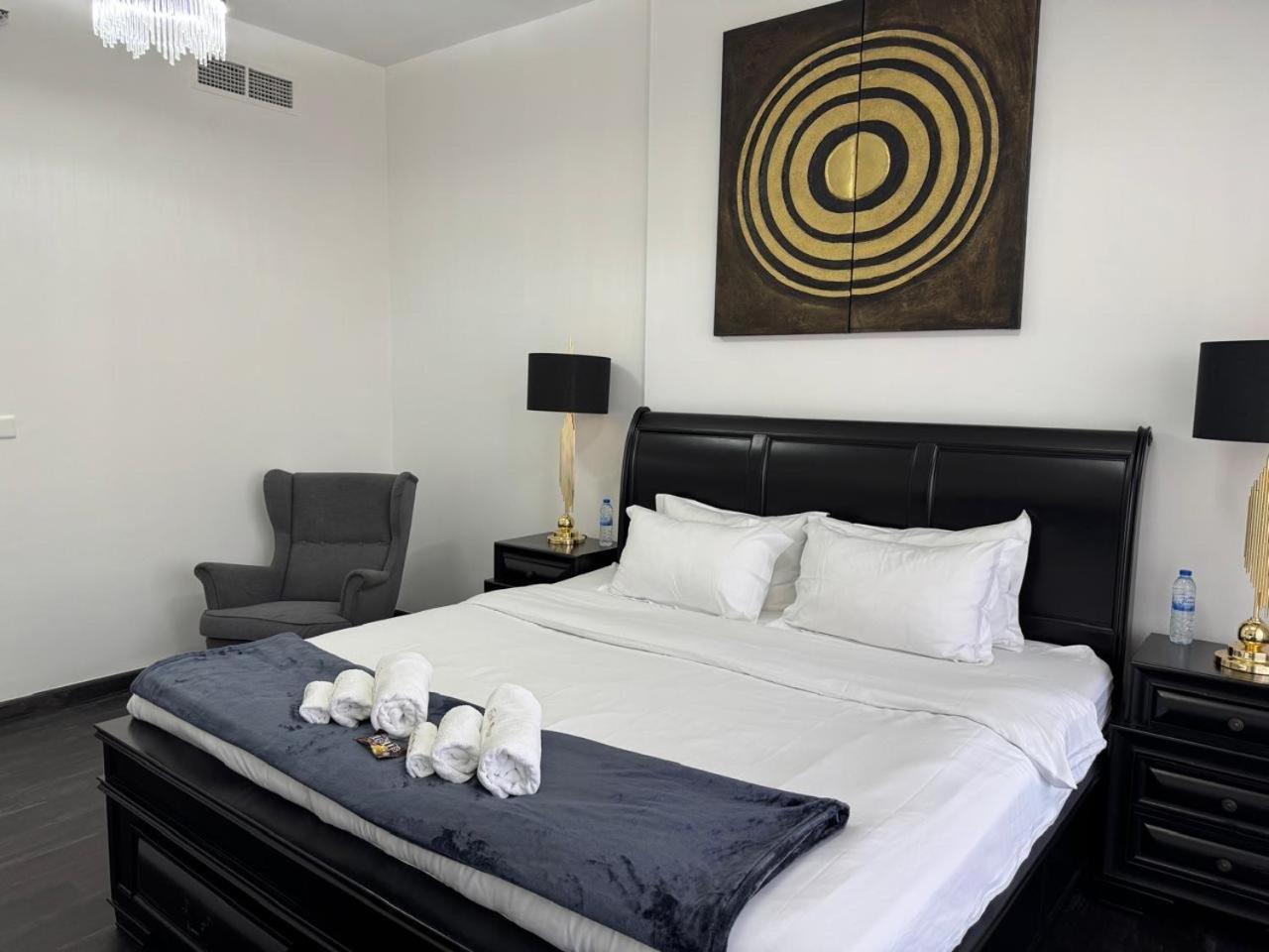 In Brand New Luxury Sport 15 Apartment