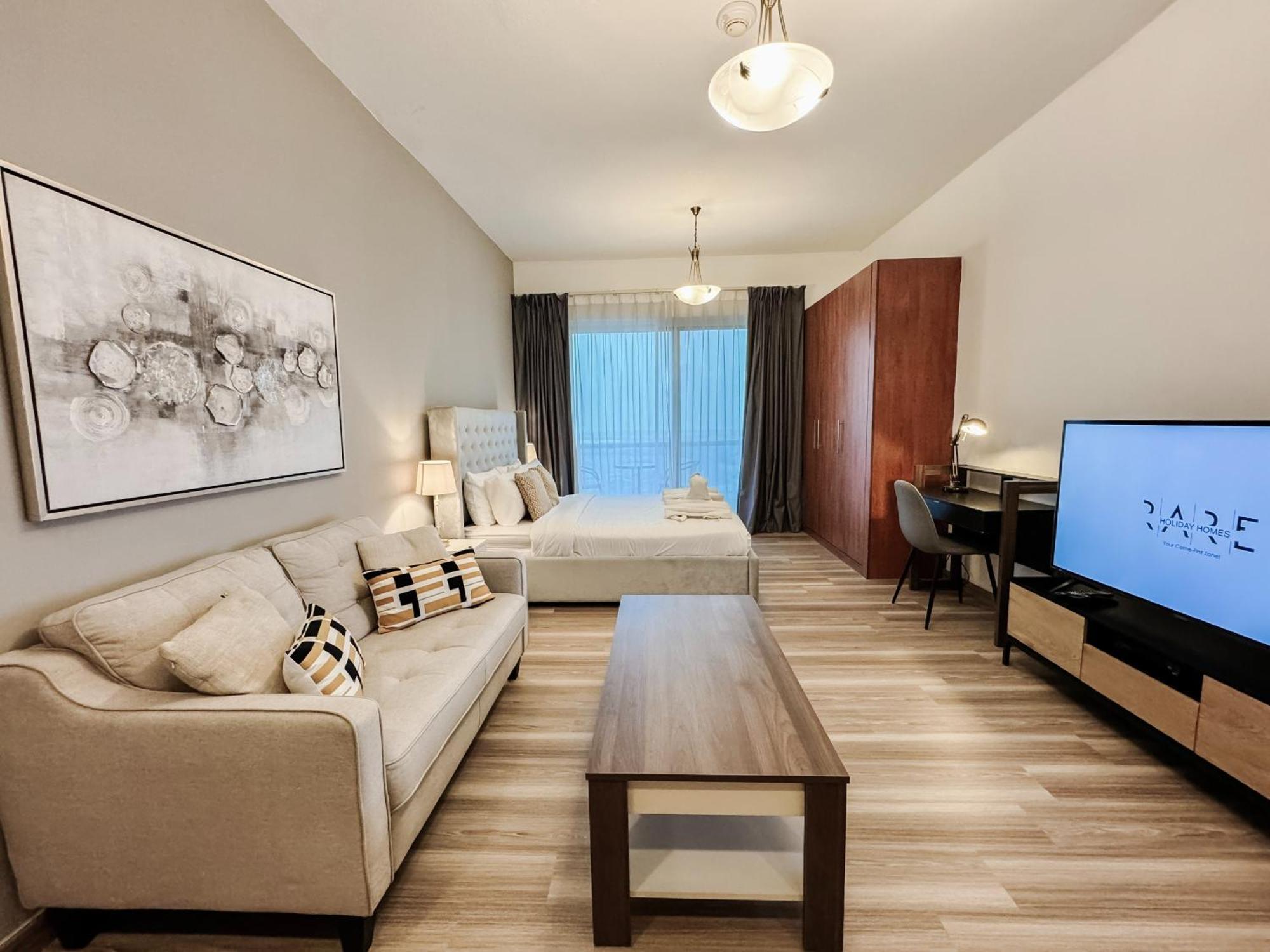 Rare Homes - View - The Crescent Tower - Production - R1611 Apartamento Dubai