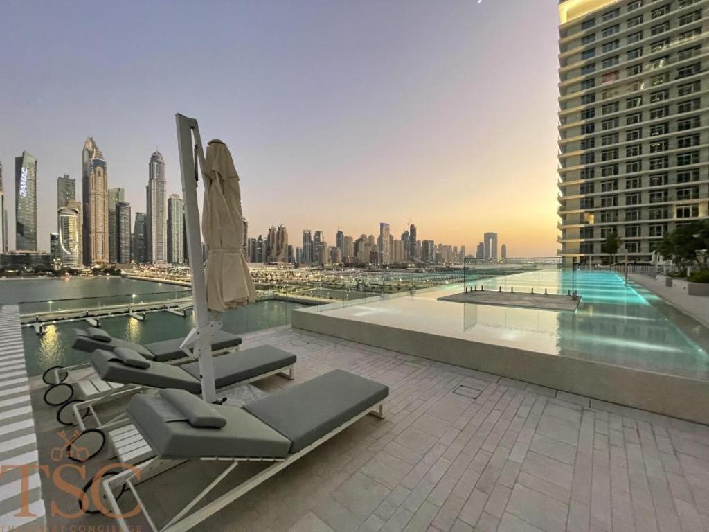 1br Beachfront With Sun Loungers At Palm Jumeirah Apartment *