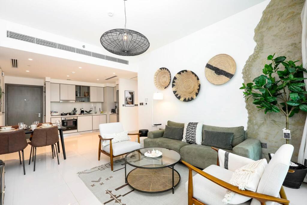1br Beachfront With Sun Loungers At Palm Jumeirah *