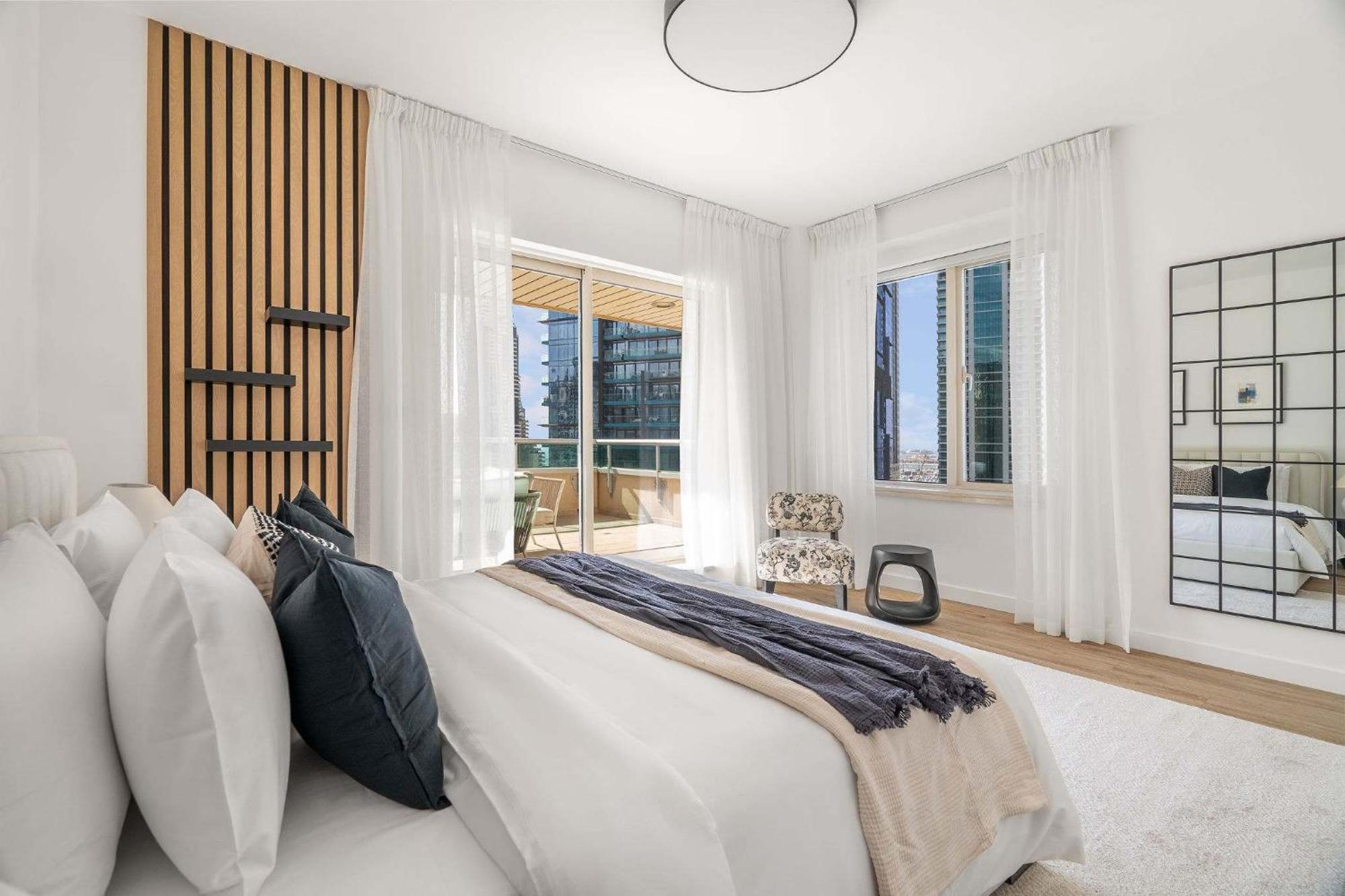 Silkhaus Chic 3bdr & Maid In Marina Dubai