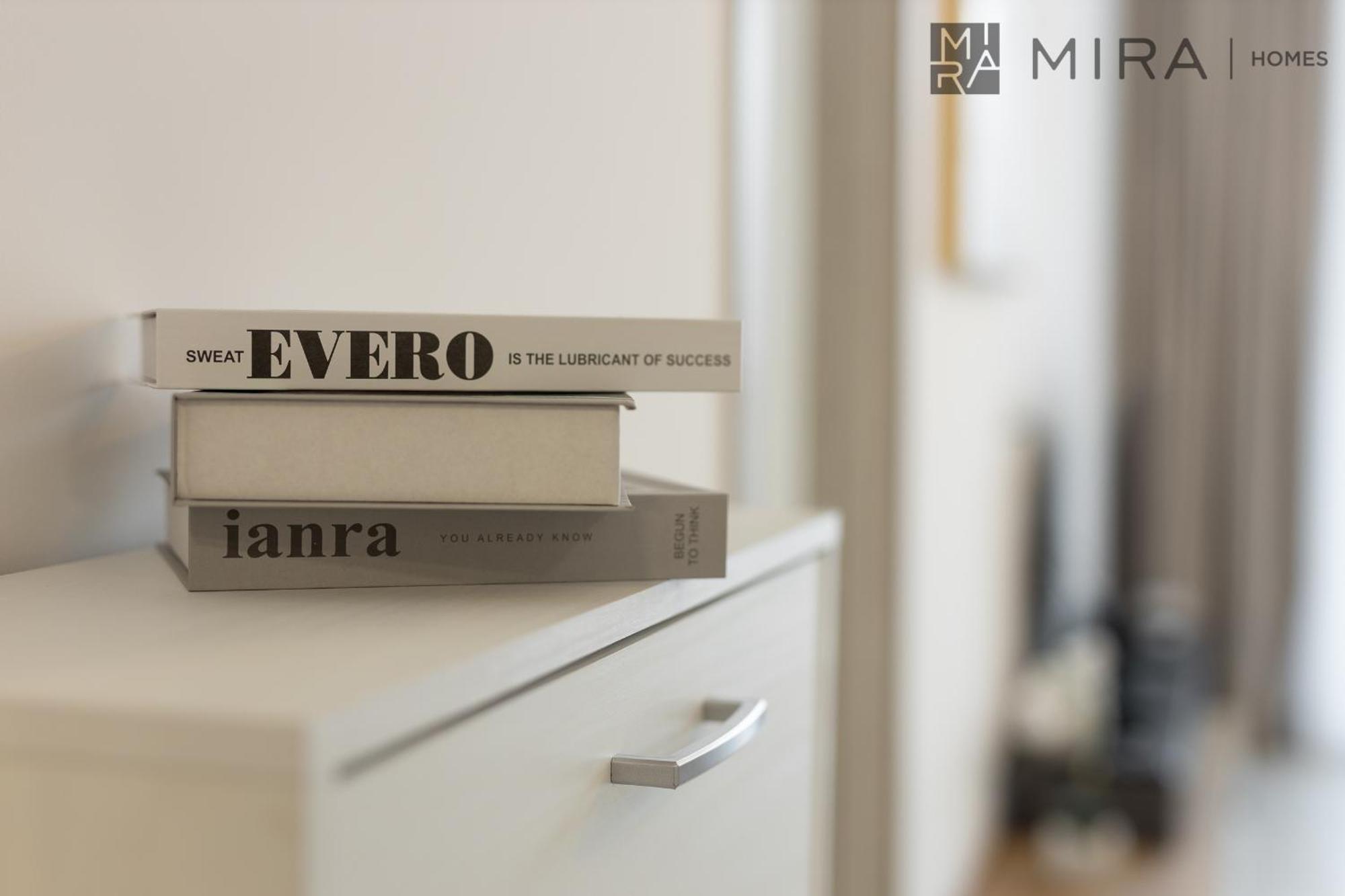 Mira Homes - Luxury And Cosy 1 Bedroom In Jvc *