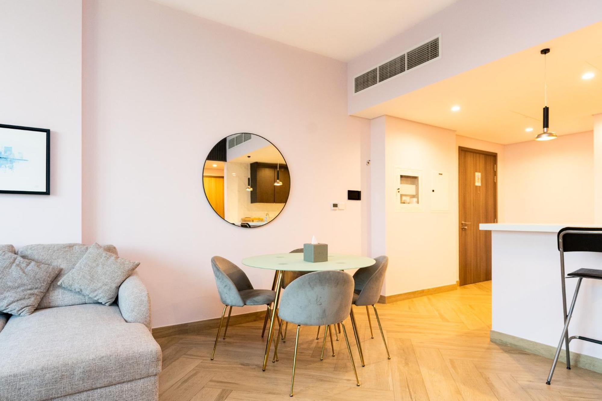 Citihome - Spacious 1bedroom At 1 Residences - West Apartment Dubai