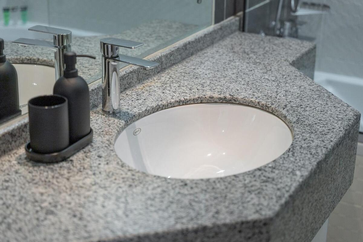 Charming 2-bedroom At Imperial Residences In Jvt * Dubai