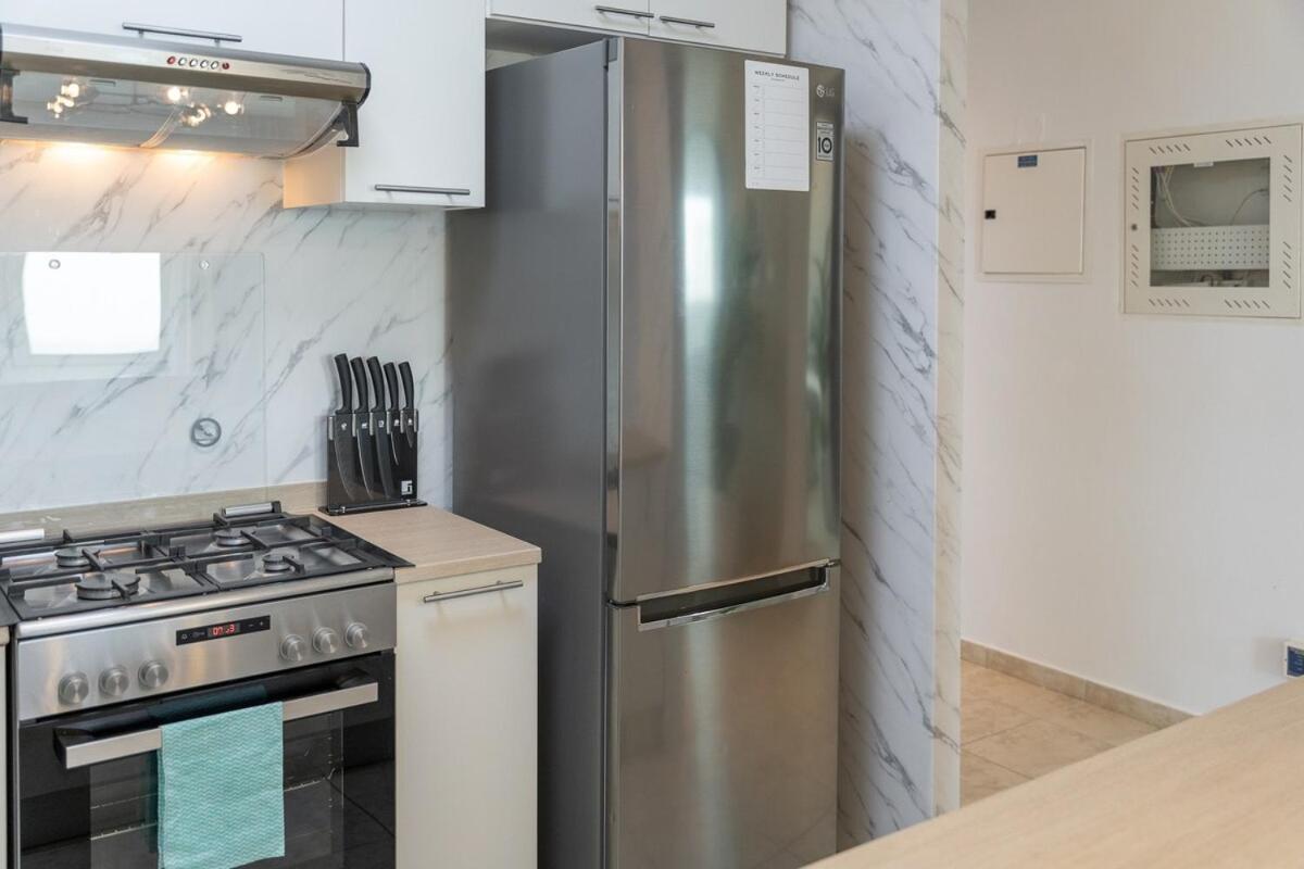 Apartment Charming 2-bedroom At Imperial Residences In Jvt