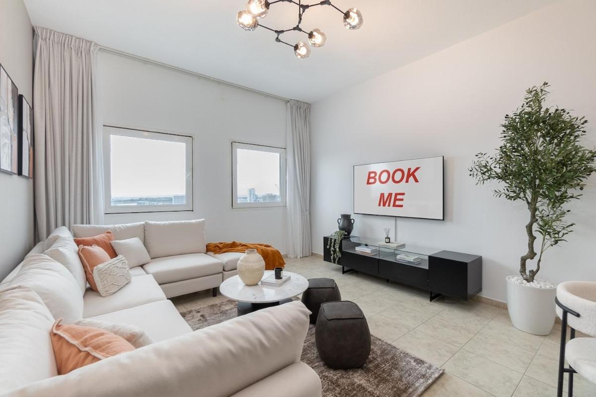 Charming 2-bedroom At Imperial Residences In Jvt *