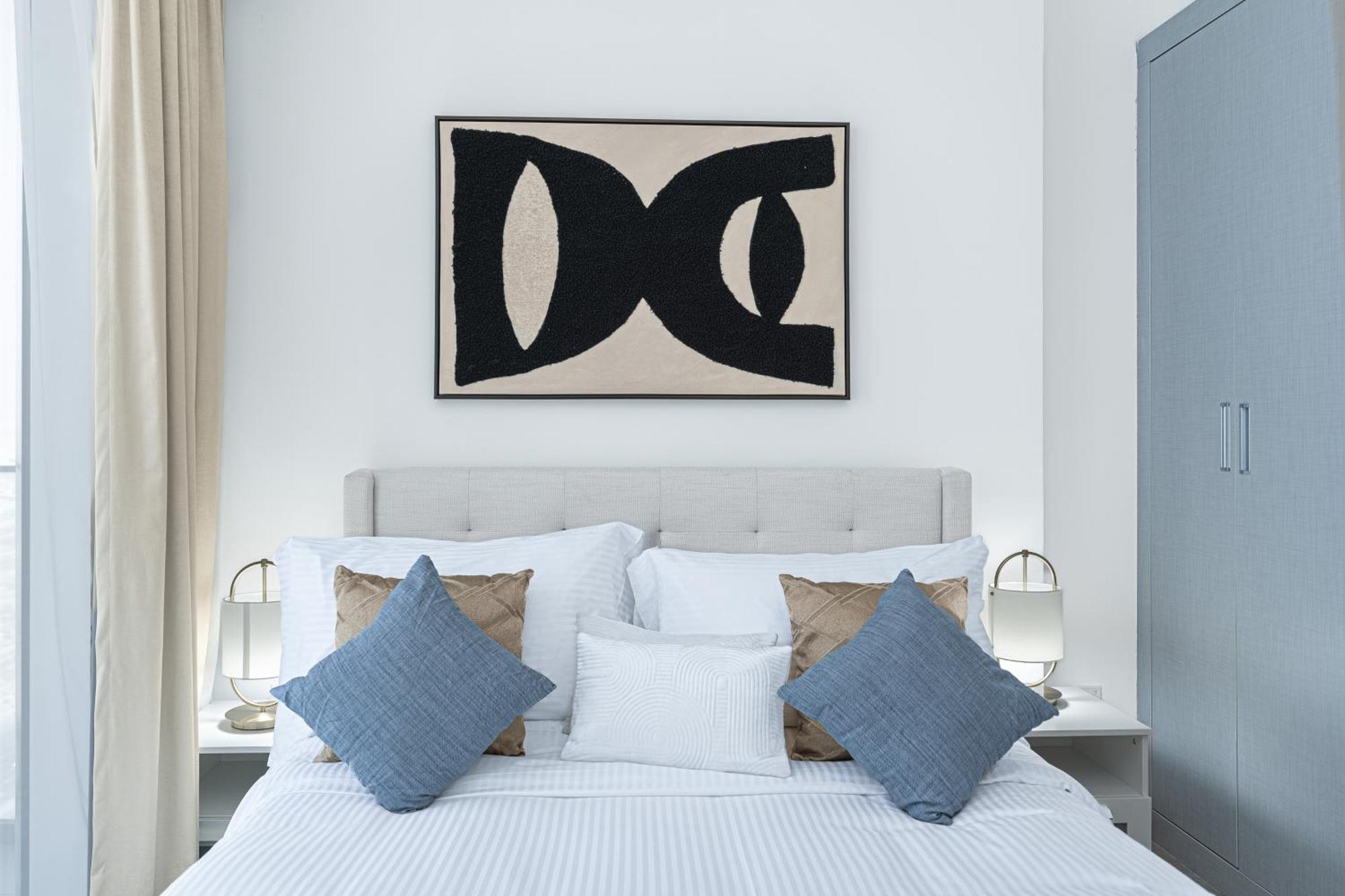 Escape24 Modern Bloom Tower Jumeirah Village Circle Jvc Apartment Dubai