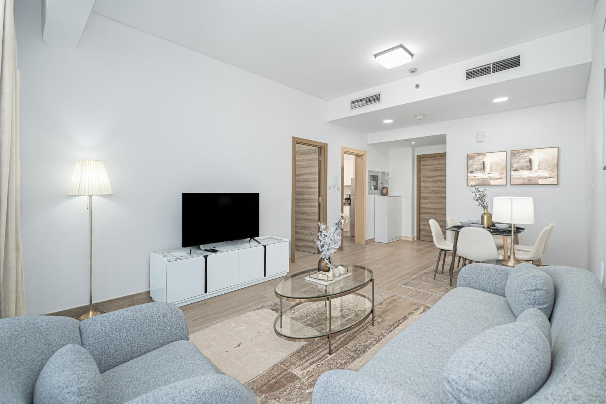 Escape24 Modern Bloom Tower Jumeirah Village Circle Jvc *