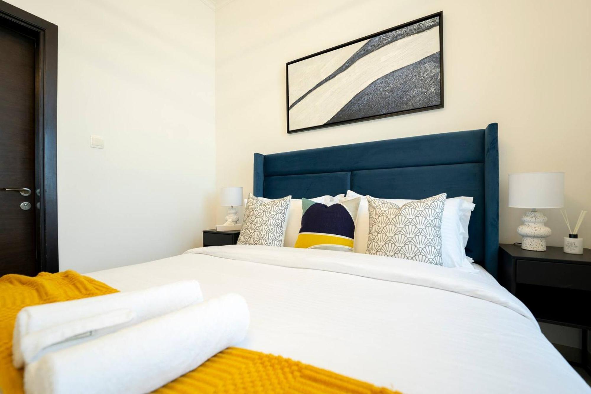 Apartment Stunning 1br With Palm Jumeriah View In Marina Dubai