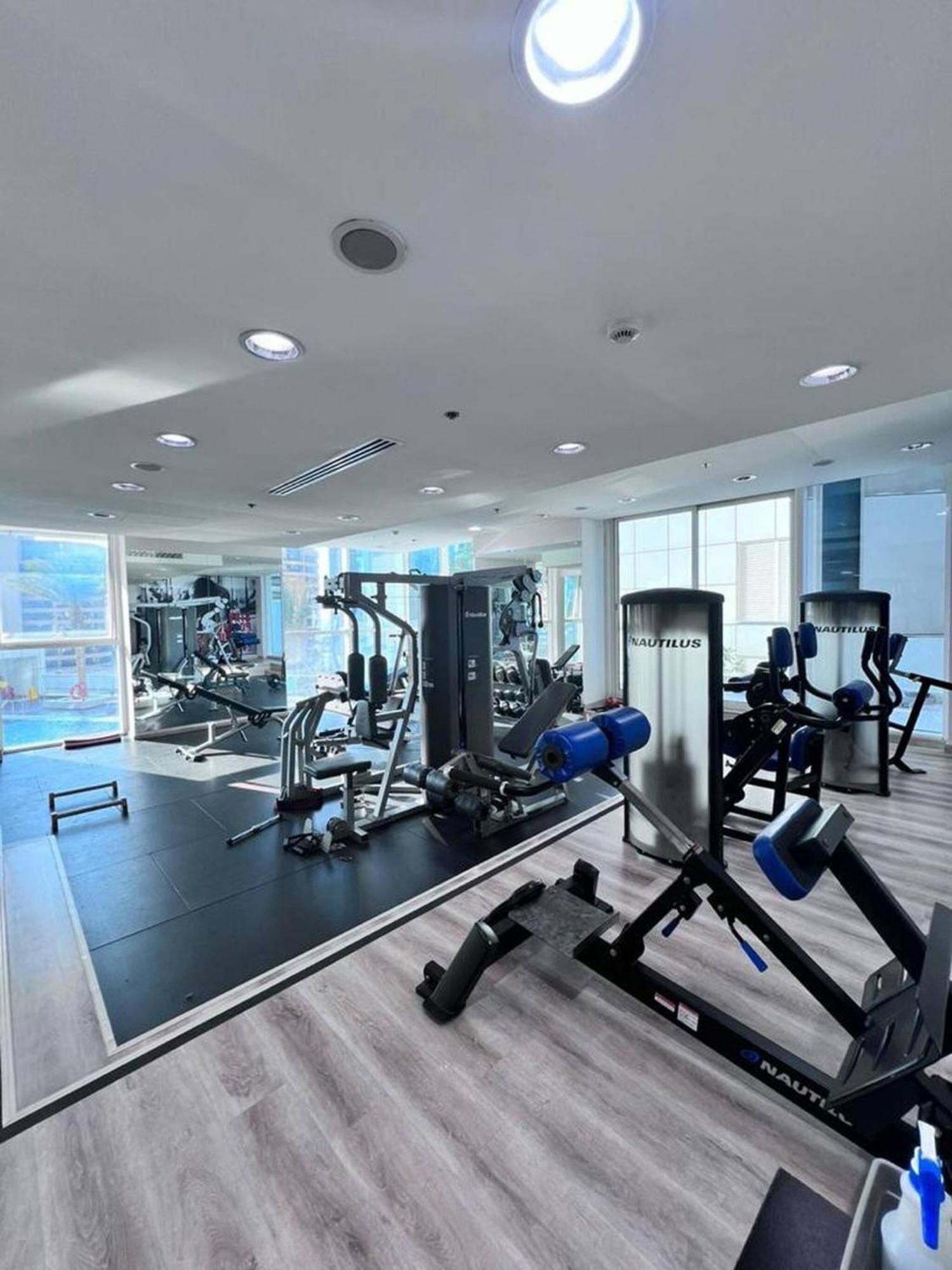 Stunning 1br With Palm Jumeriah View In Marina Apartment Dubai
