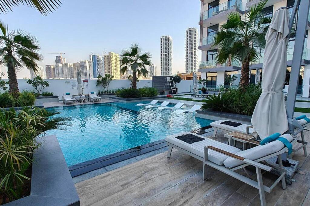 Trendy Loft In Oxford Terrace Jvc * Dubai