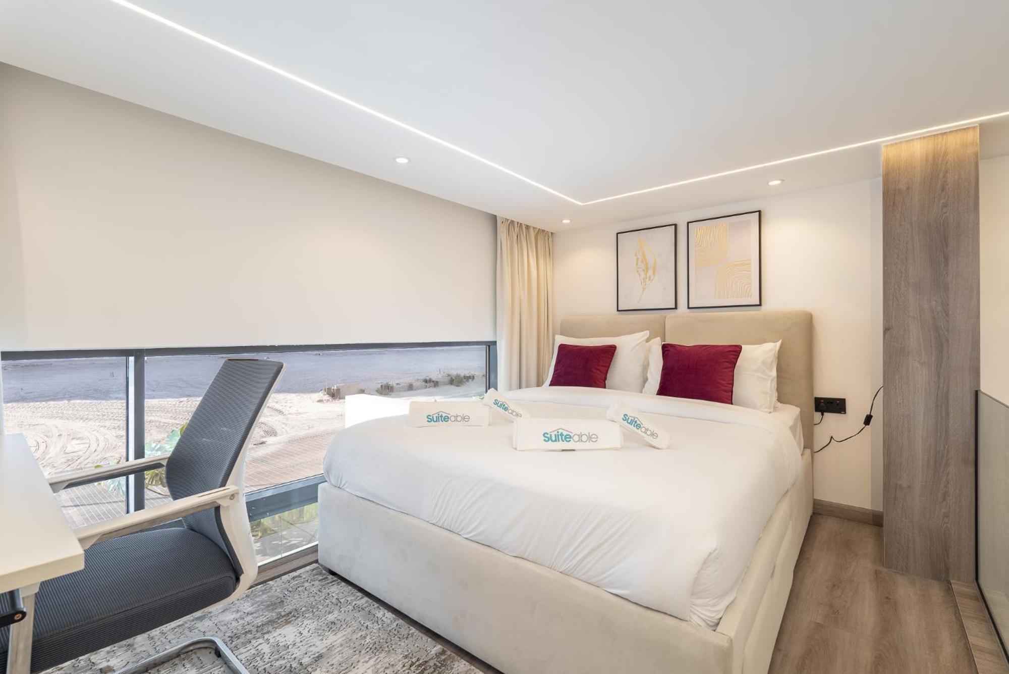 Trendy Loft In Oxford Terrace Jvc Dubai