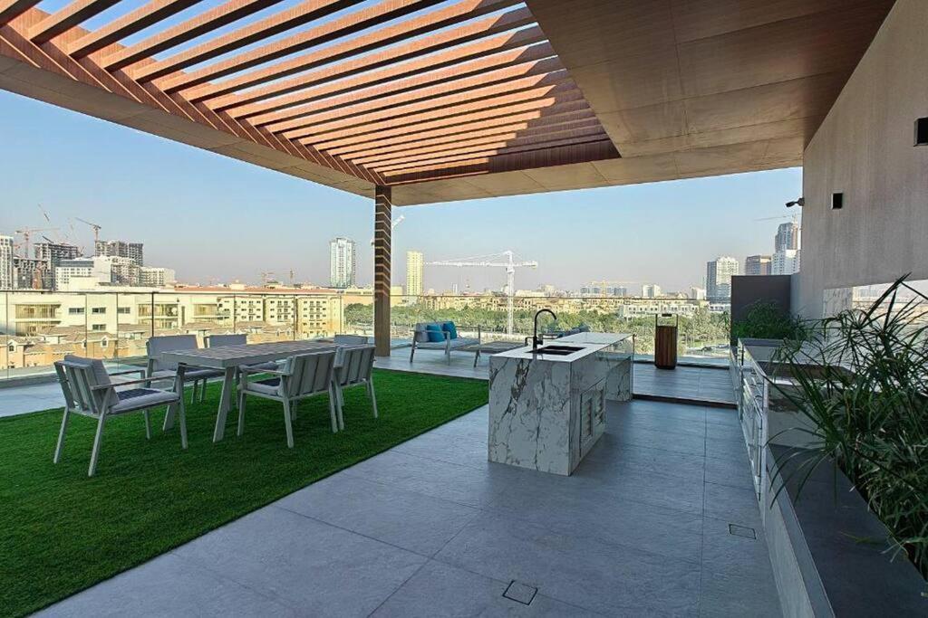 Trendy Loft In Oxford Terrace Jvc *