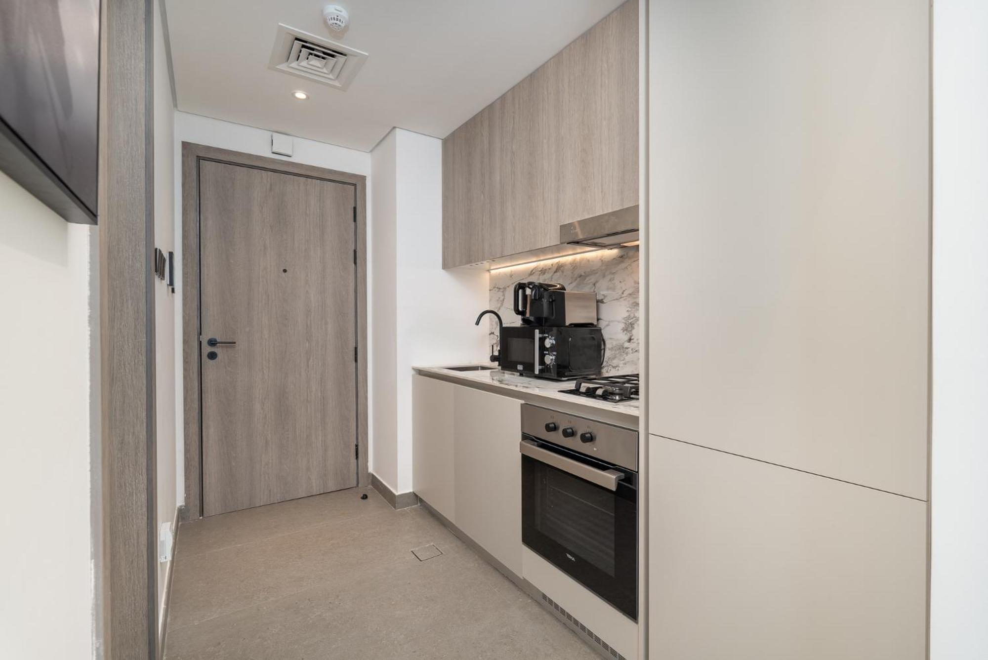 Trendy Loft In Oxford Terrace Jvc Apartment Dubai