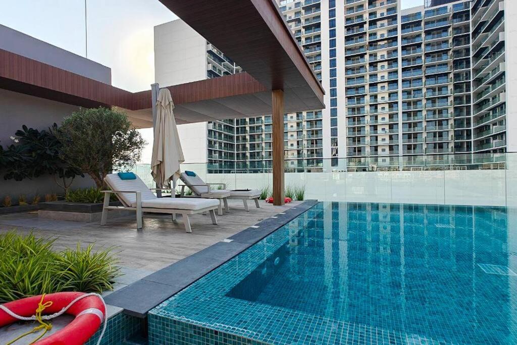 Trendy Loft In Oxford Terrace Jvc * Dubai