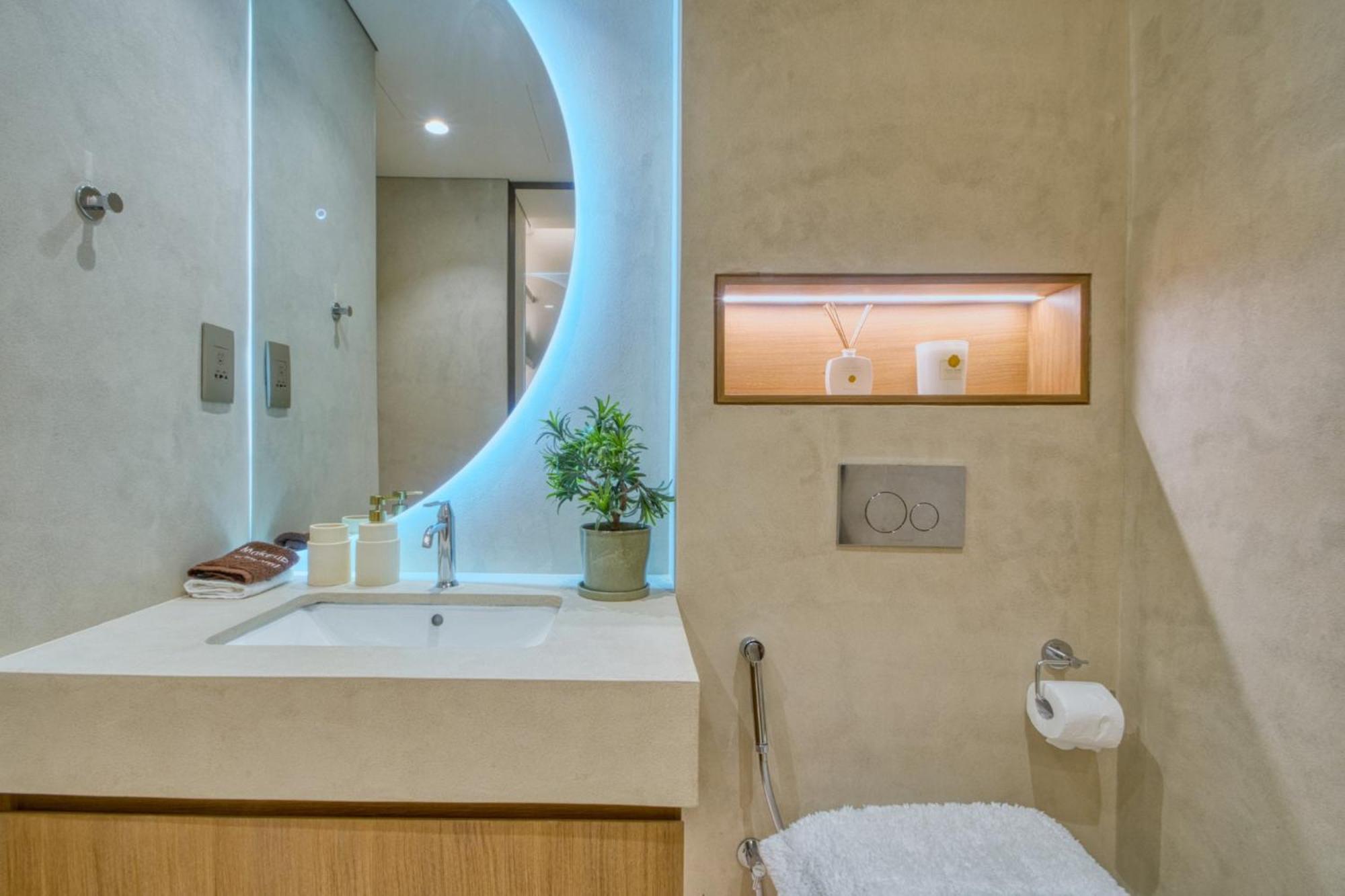 Marina Royale 3 Bedroom I Luxe Marina Harbour & Yacht Club Views I Nearby To A I Free Pool, Gym, Wi-fi And Parking I By Meerak Apartment *
