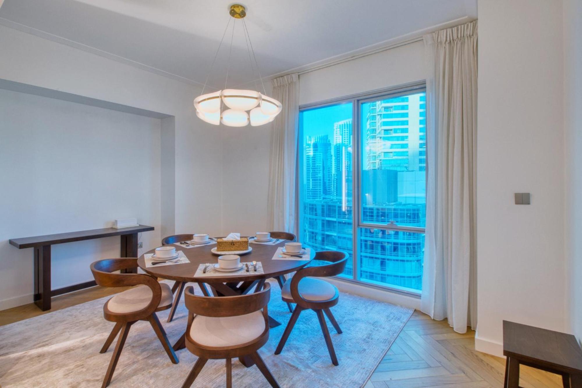 Marina Royale 3 Bedroom I Luxe Marina Harbour & Yacht Club Views I Nearby To A I Free Pool, Gym, Wi-fi And Parking I By Meerak Apartment Dubai