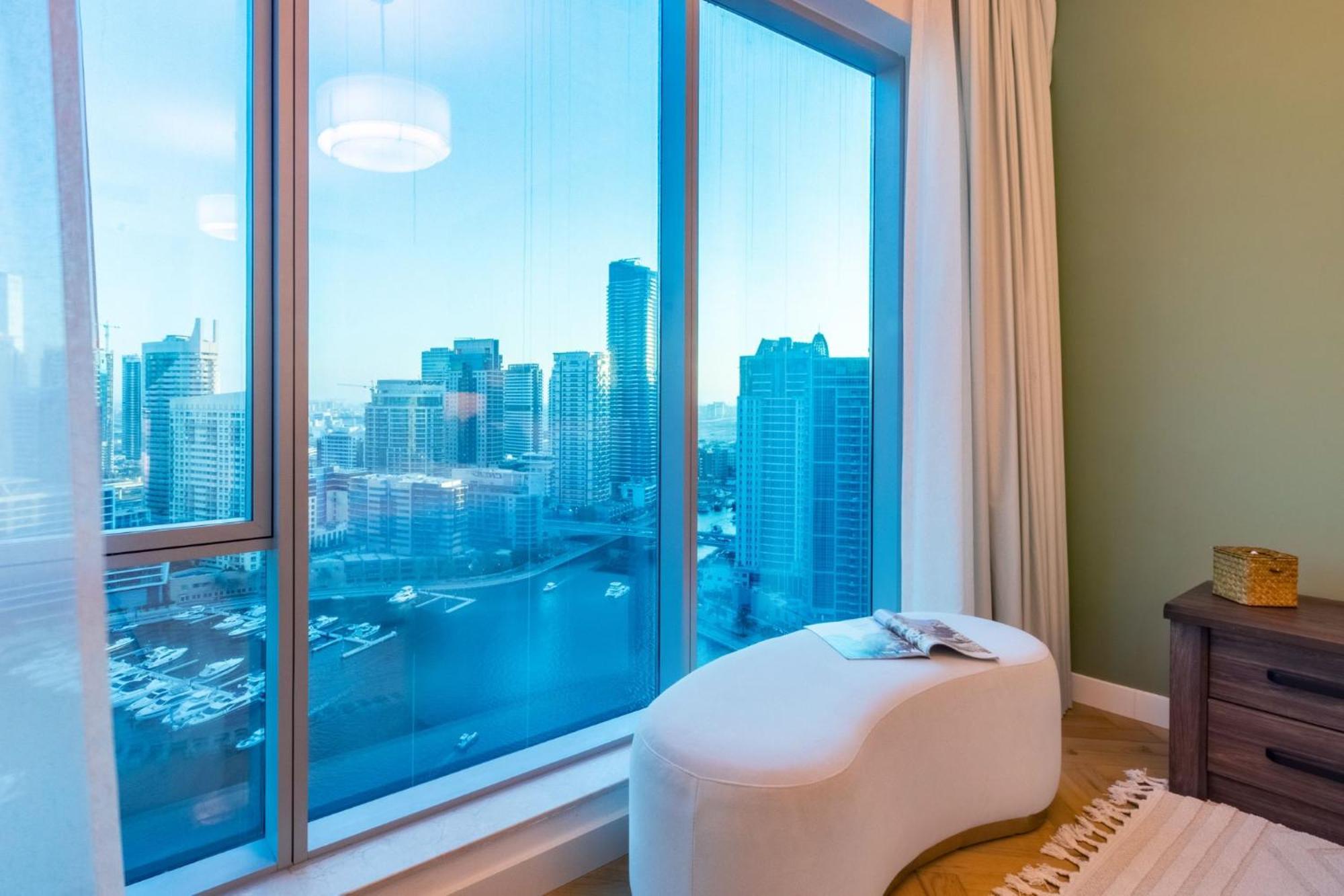 Apartment Marina Royale 3 Bedroom I Luxe Marina Harbour & Yacht Club Views I Nearby To A I Free Pool, Gym, Wi-fi And Parking I By Meerak Dubai