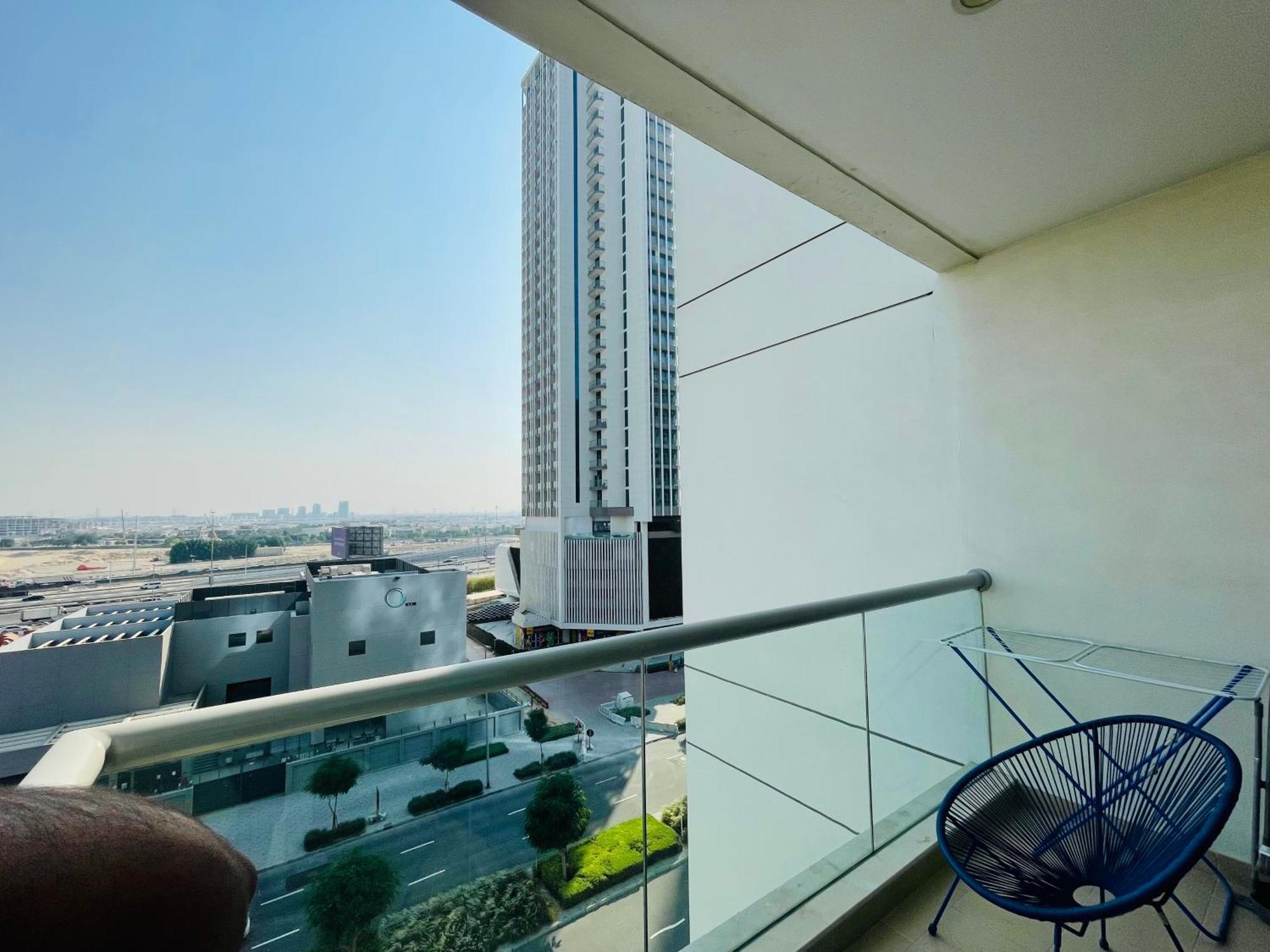 Stylish Fairview In Business Bay Canal View Marasi Drive Apartamento *