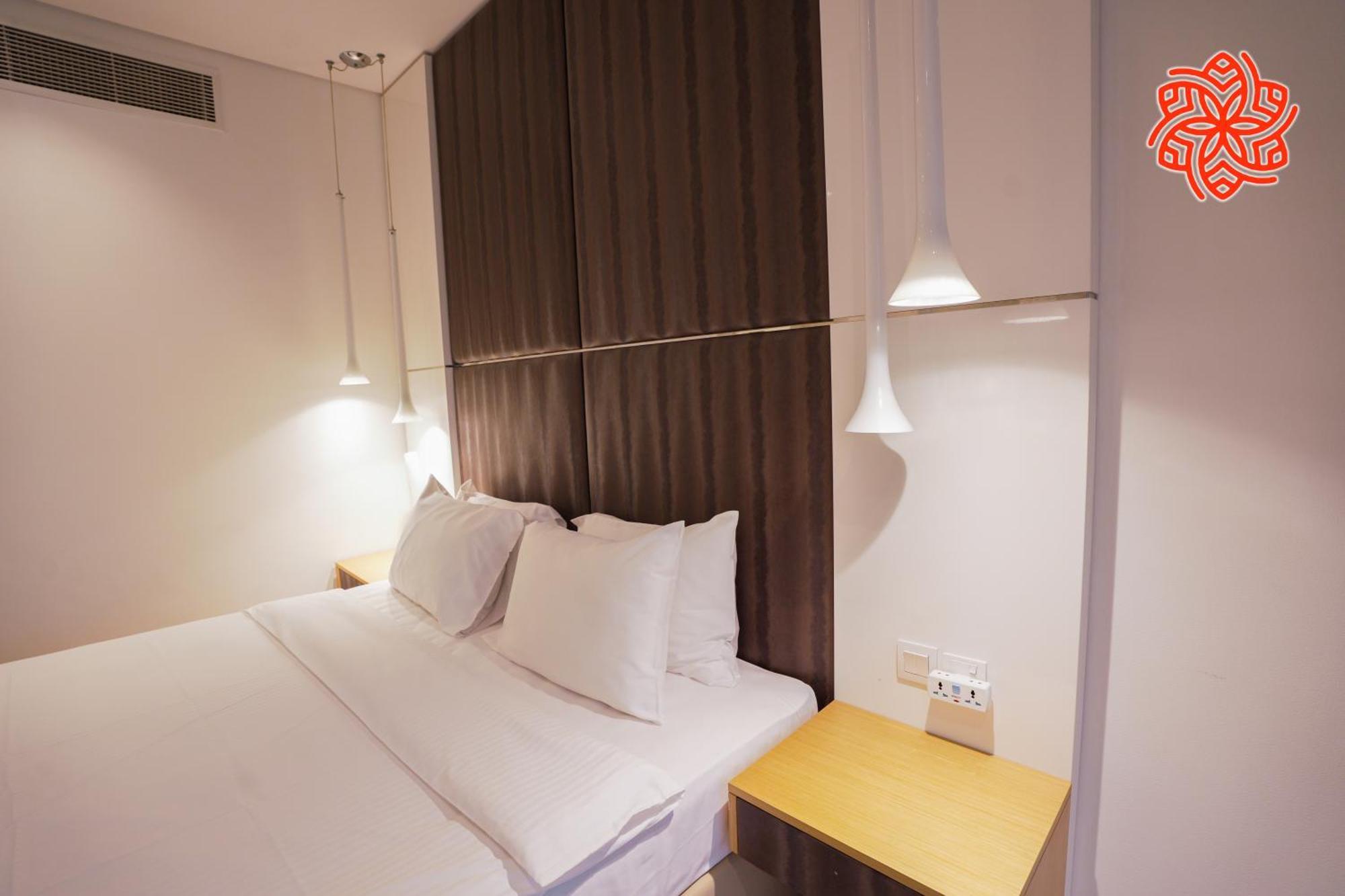 Alashrafia Saray- Classy 1bdr In Canal Views Apartment