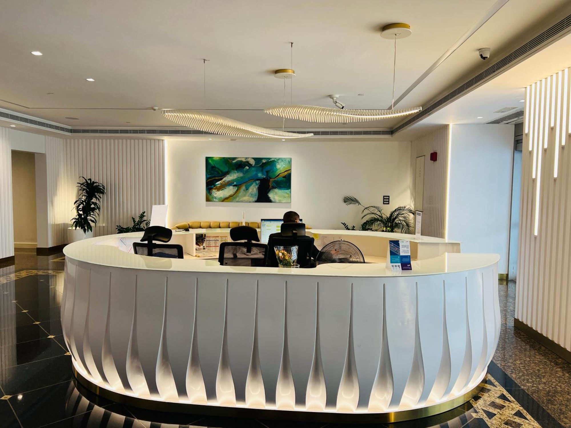 Apartment Opp And Club, Next To Marina Walk, Luxury Dubai