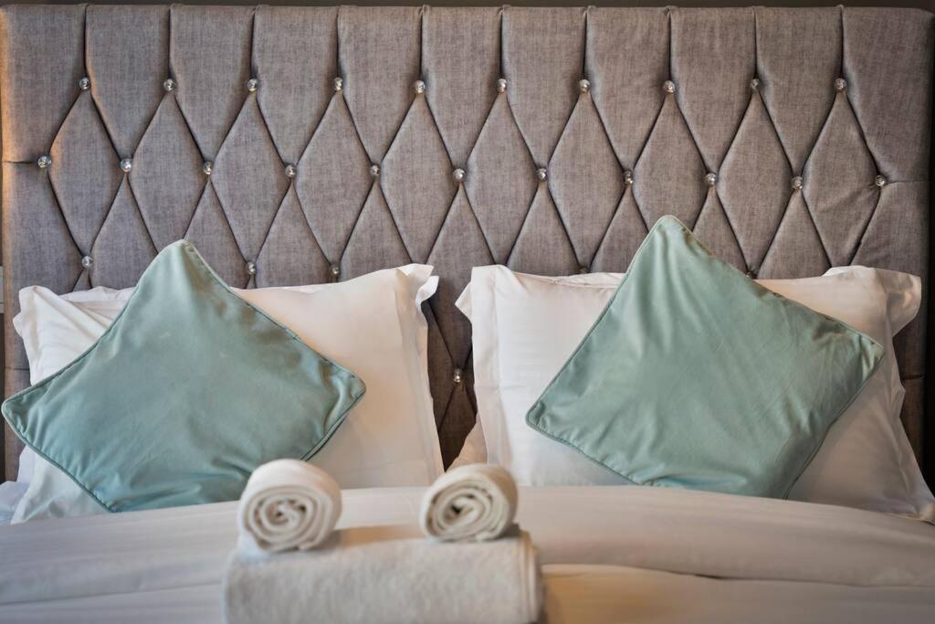 Apartment First Class 2br Torch Luxury Haven