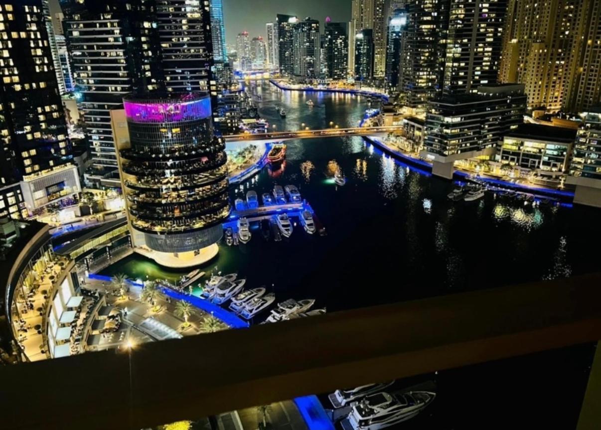 Address Marina Mall Suites - Full Marina Views, Balcony, Kitchen & Parking *