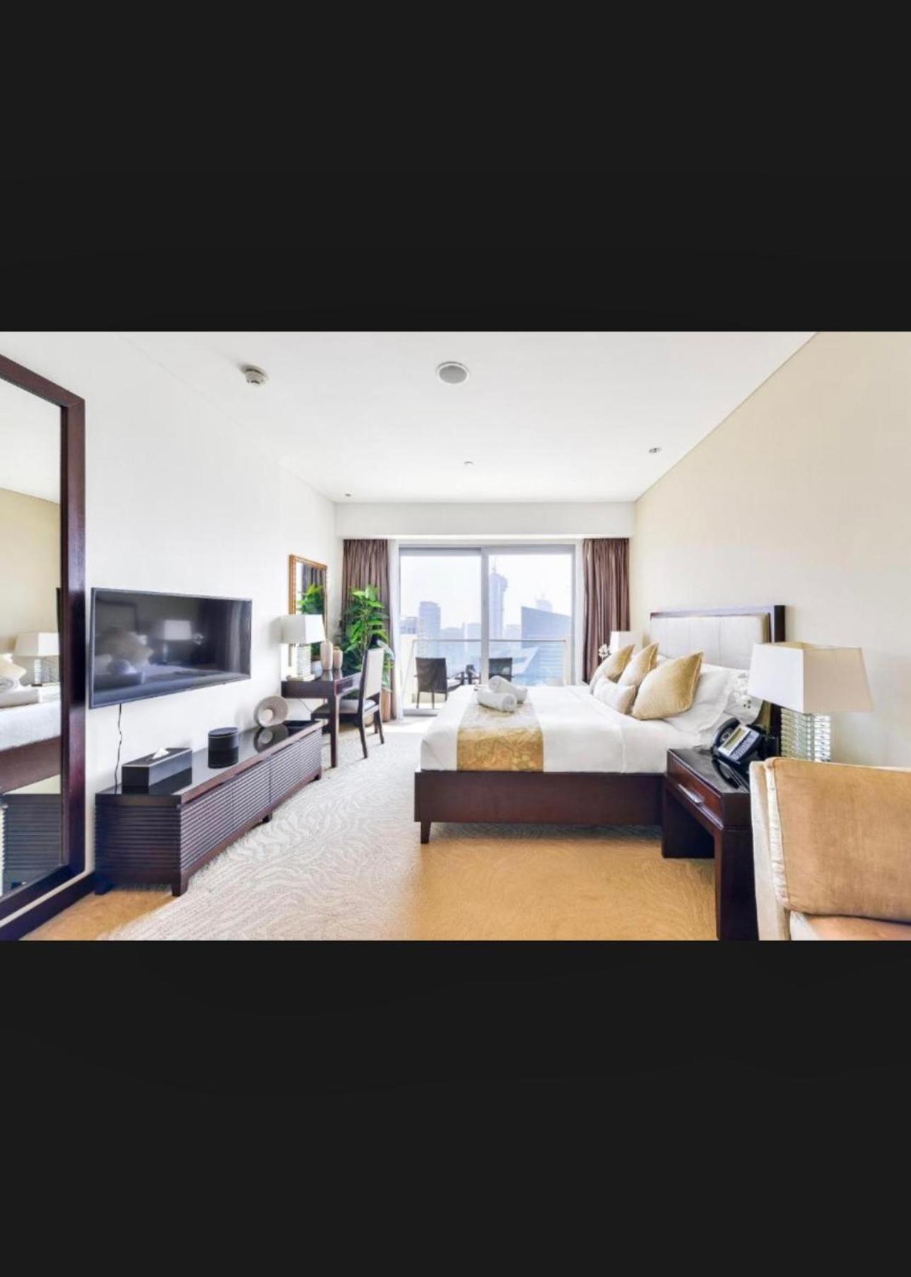 Address Marina Mall Suites - Full Marina Views, Balcony, Kitchen & Parking *