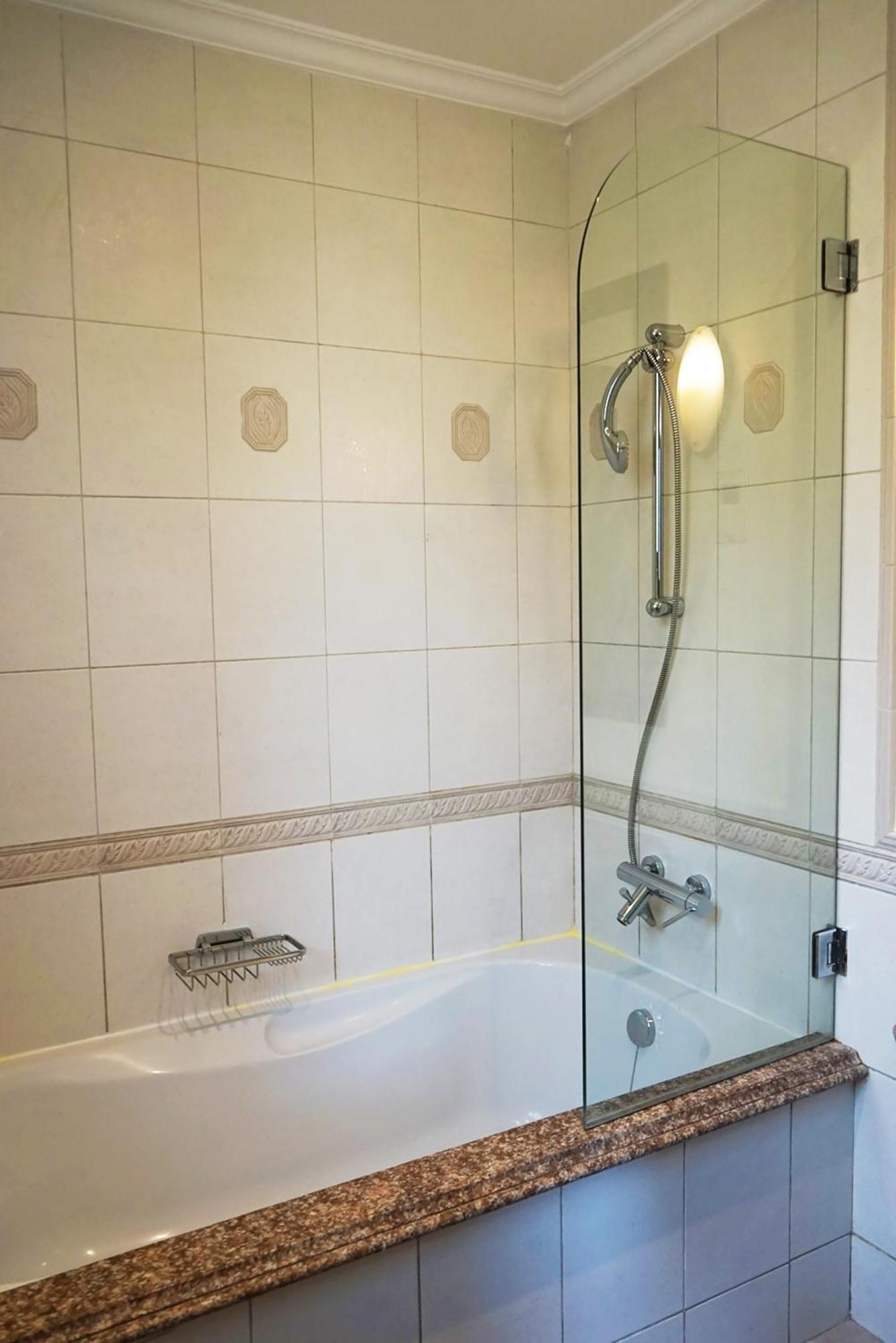 Luxe 4br On Palm Jumeirah With Beach Access Villa Dubai