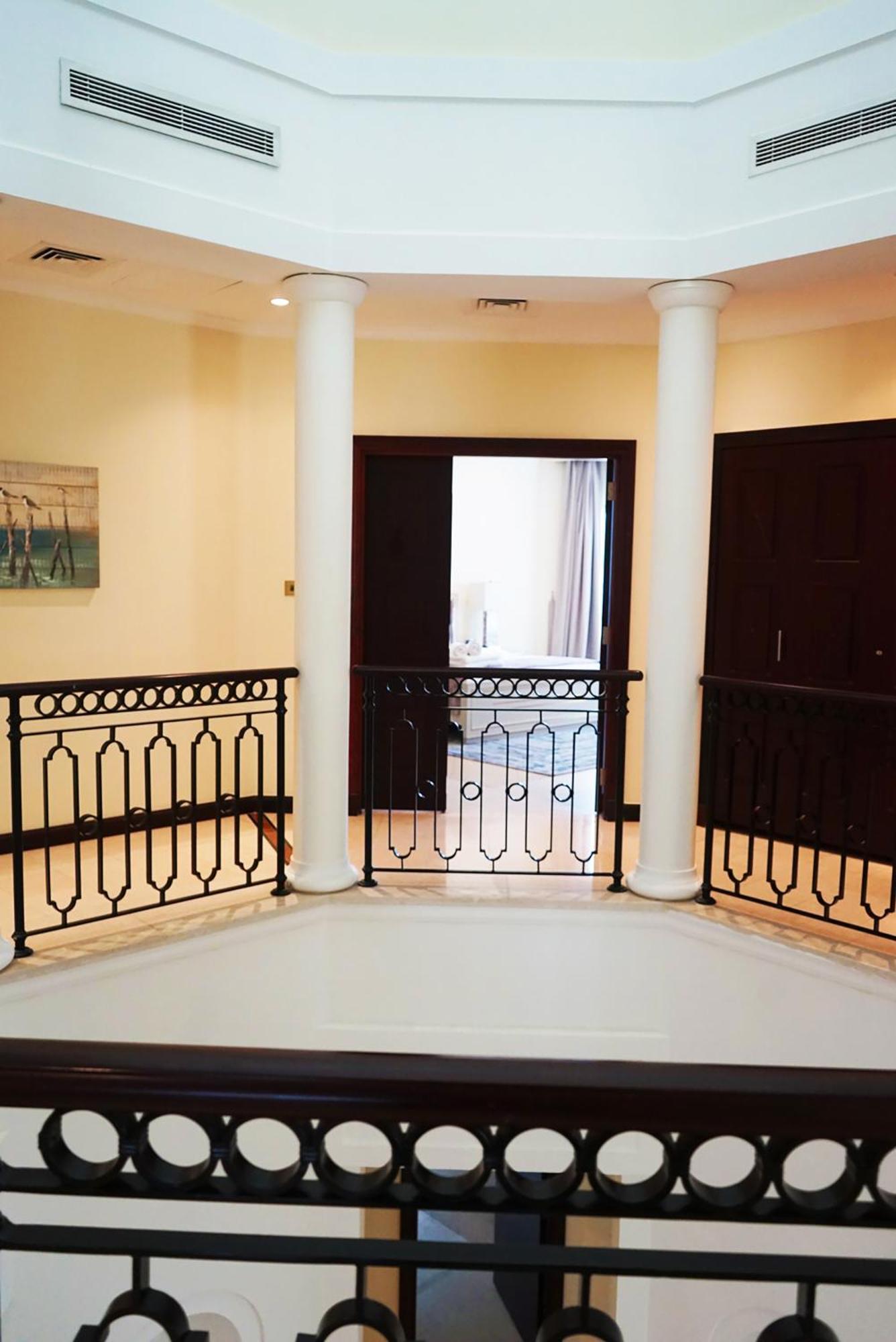 Luxe 4br On Palm Jumeirah With Beach Access Villa