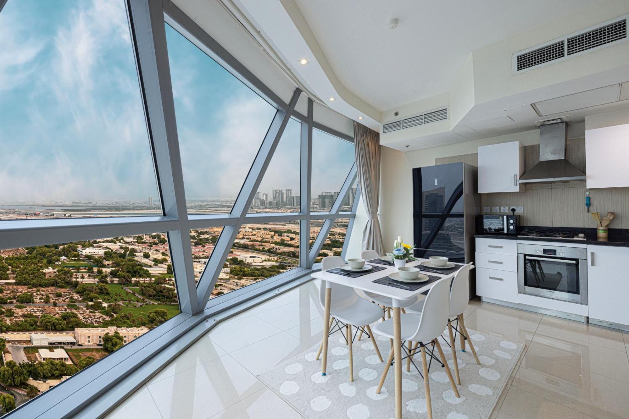 Apartment Difc Luxurious Spacious 1-bed In A Prime Location