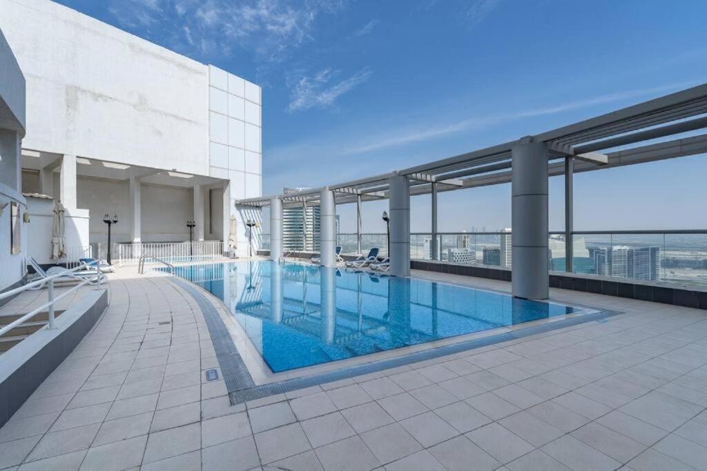 Apartamento Burj Al Nujoom Downtown, Mall & Burj Khalifa *