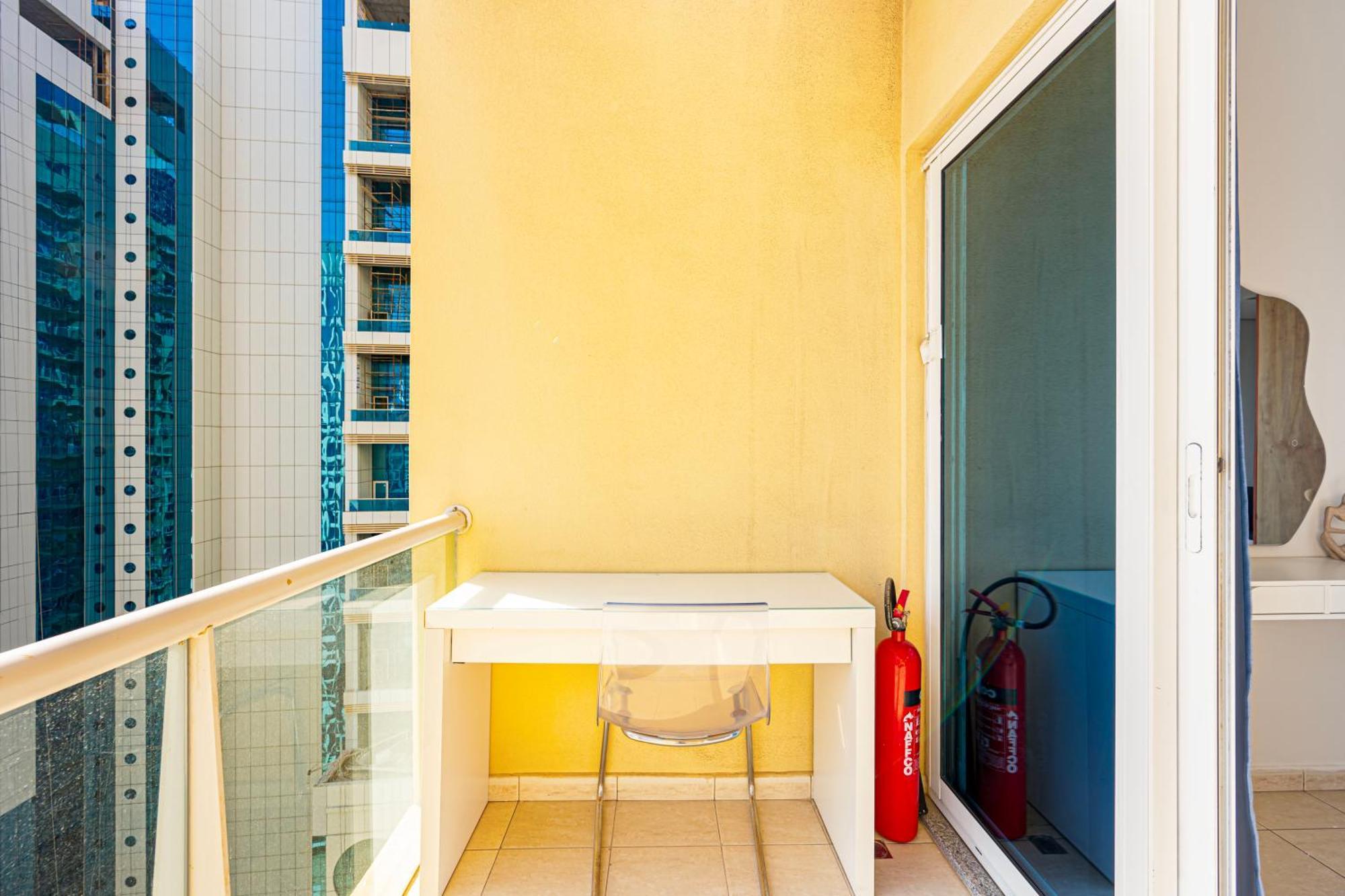 Apartment Splendid Close To Jbr *