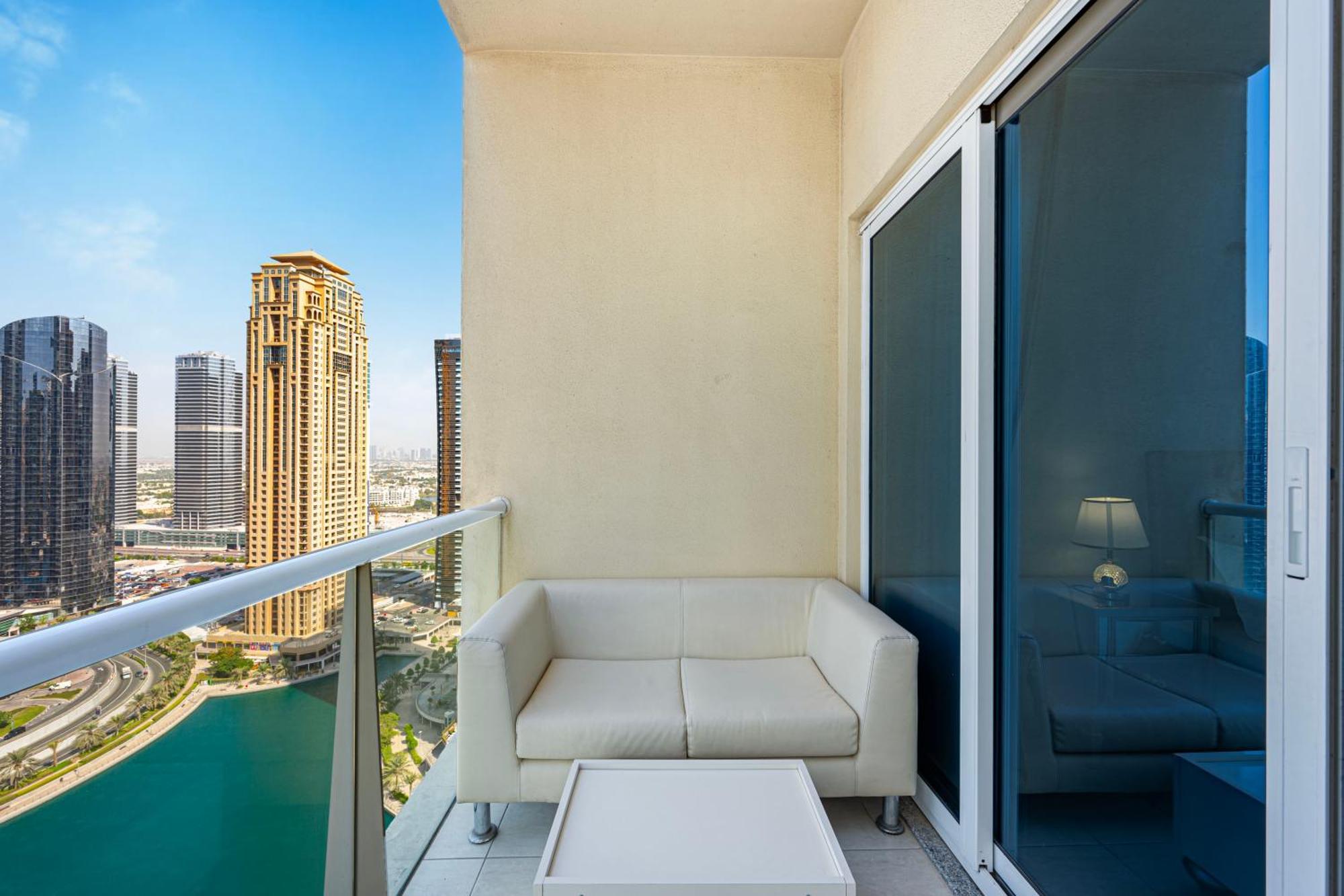 Splendid Close To Jbr Apartment Dubai